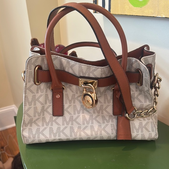 Michael Kors 🔥Sale🔥Brown and Cream Satchel Bag - Picture 1 of 12